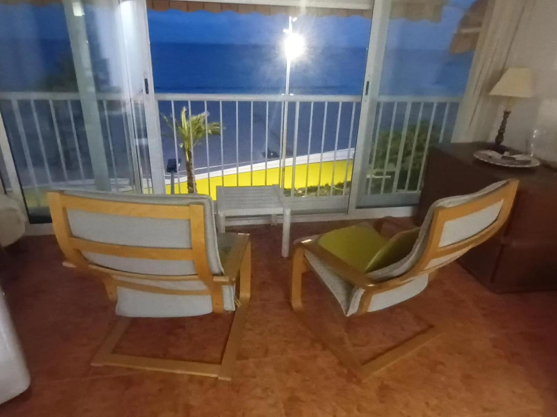 Acapulco Luxe Piso 3 En 1a Linea Playa Poniente Vistas Al Mar Espectaculares Y De Luxe Con Acceso A Piscina Y Garaje Privado Appartement